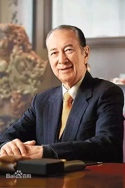賭王何鴻燊到底有多少妻子和子女?他們的現狀是什麼樣的?