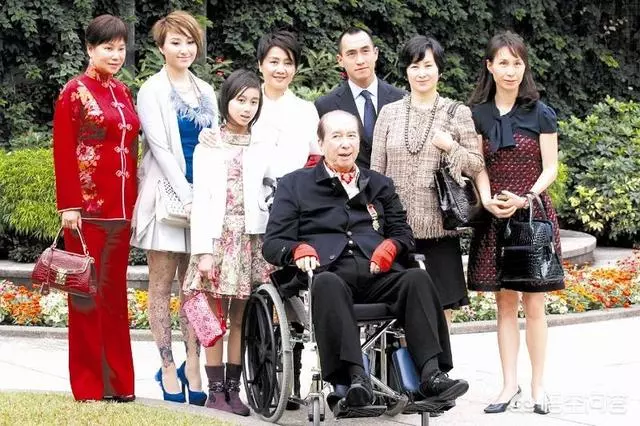 賭王何鴻燊到底有多少妻子和子女?他們的現狀是什麼樣的?
