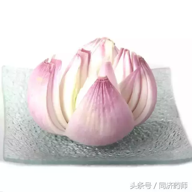 洋蔥等於15味藥,補骨比鈣片快10倍,降三高效果驚人!