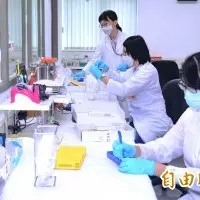 夫妻外出倒垃圾 慘被野熊一掌打死