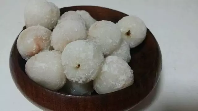 把這些水果冰鎮起來,簡直是天然的冰淇淋啊