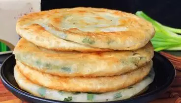 天吶,巨好吃!燙麵蔥油餅居然這麼容易做,根本停不下來了!