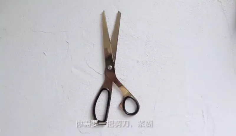 正妹designer分享只要信封和日曆就能存到錢!要去假期也不是問題了~