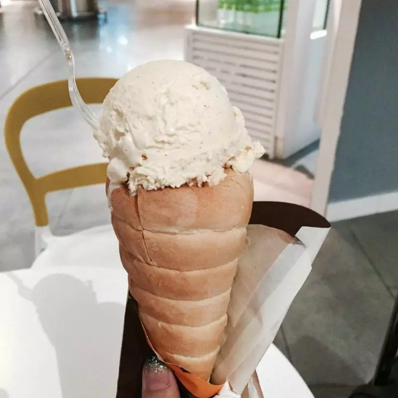 下次在KLIA 2就不用煩惱吃什麼了,跟著我們吃美食!