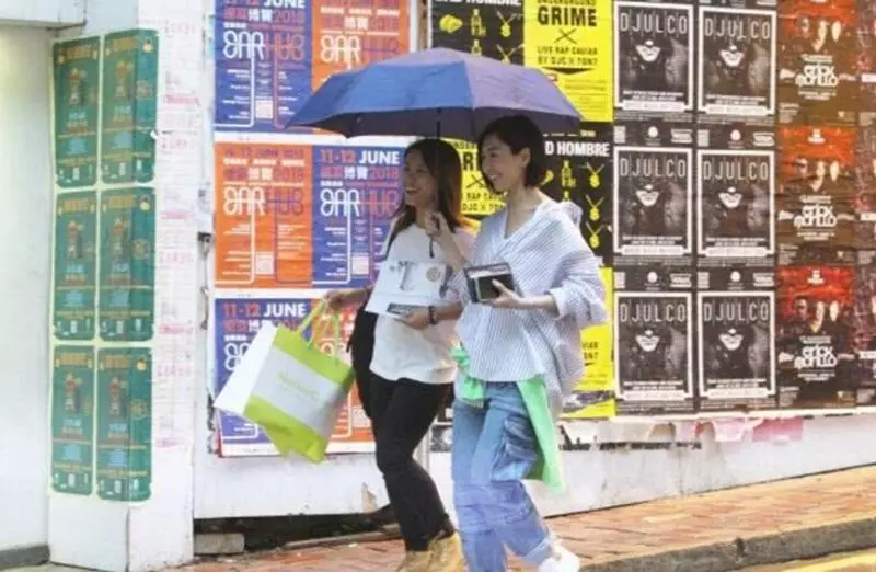 胡定欣私底下沒把助理當kakak,竟還做到醬准!
