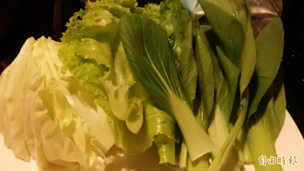 雲林蔬菜逃過雨災 農民籲政府勿釋冷藏菜打 壓菜價