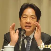 陳樹菊獲頒清華大學榮譽校友