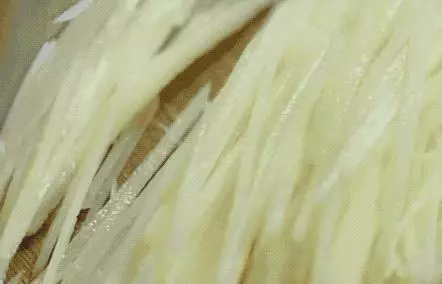 土豆絲都會做,來看看五星級酒店的土豆絲做法,比紅燒肉都好吃