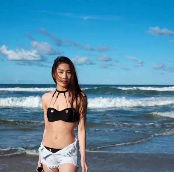 【大馬之光!】完美體態和才藝滿滿的女神 「Tiffany鄭亦庭」代表大馬出征競選2018年國際中華小姐!