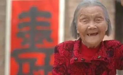117歲老人無病無痛不吃藥,竟是因為愛吃它!錯過後悔一輩子!