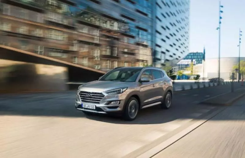 Hyundai 推柴油電複合動力!改款 Tucson 還能再多省 7% 油耗