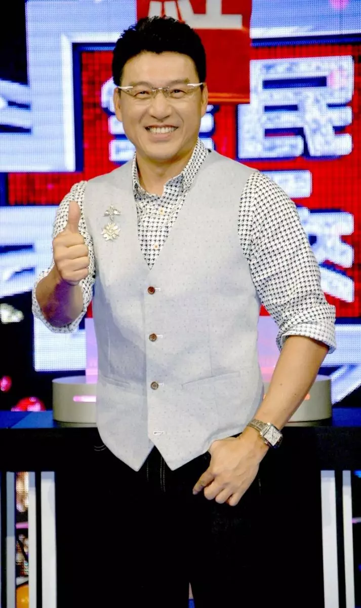 哭了!謝震武驚「連香蕉皮都吃?」 王世堅 意外說出真心話