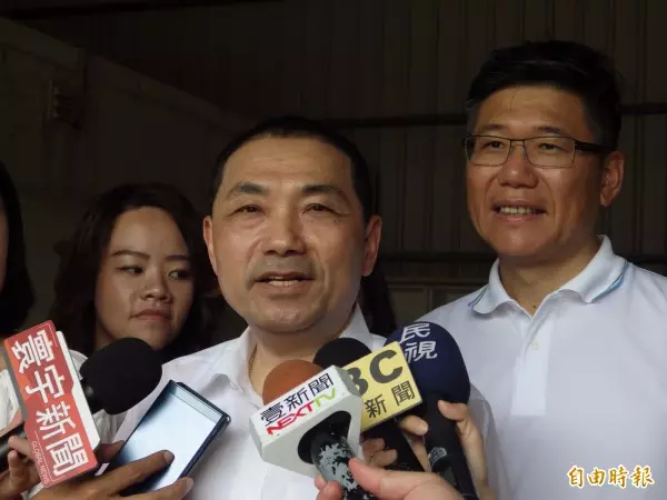 新北市長選戰只剩「文大宿舍」 黃國昌:請端出實際政策