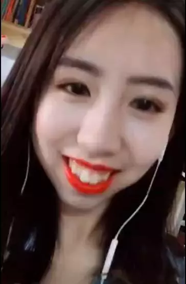 一口牙毀一張!天菜正妹頭髮一放下露牙笑「整張毀了了」…無法想像的衝擊力