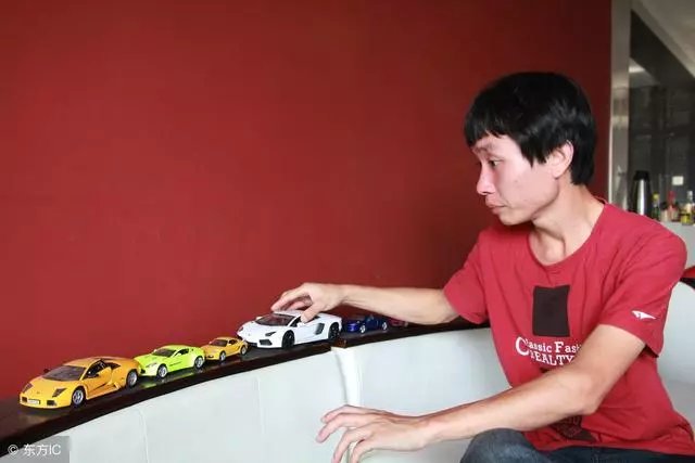 27歲小伙自造跑車一輛又一輛,造價3萬這輛法拉利都不換