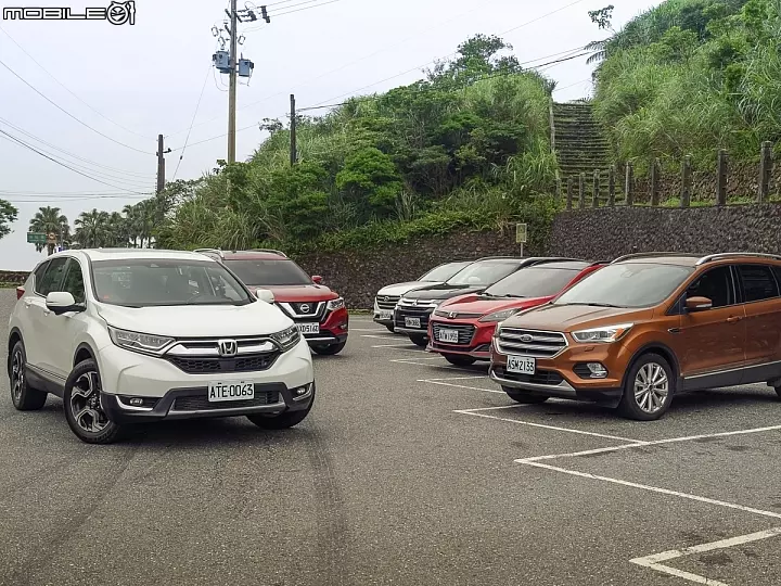 國產旗艦SUV頂配對決六車力抗進口群雄