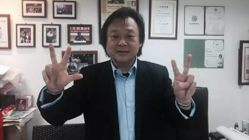 世堅情趴兔?王世堅密會肉感熟女 「每次 1hr」引好奇