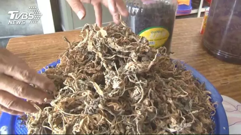 挺吳音寧 彰化食堂菜乾包粽子回送
