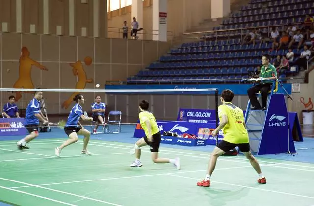 混雙男要有打3點的能力,女選手在網前要封1擋1