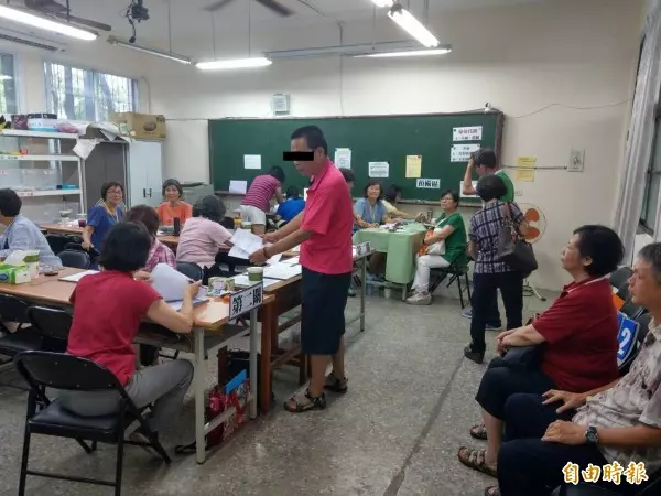 年改讓李家同嘆晚景淒涼 作家酸:年輕人都在吃土