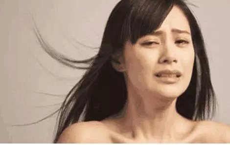 被兒子看見與陳冠希的照片,張柏芝霸氣回應,果然是受過傷的女人!