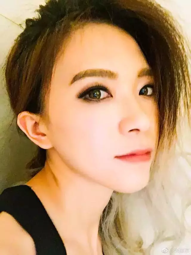 記得消失已久的超偶冠軍張芸京嗎?她的近照讓「粉絲尖叫」美到讓人快認不出來!