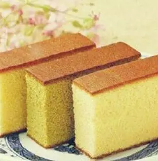 3分鐘教你做「蜂蜜蛋糕」,下午茶自己做,小孩吵著吃不夠!