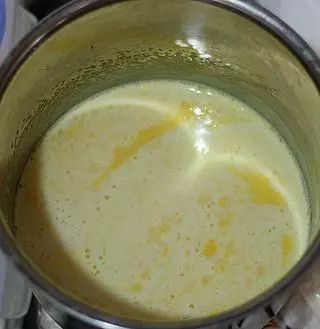 3分鐘教你做「蜂蜜蛋糕」,下午茶自己做,小孩吵著吃不夠!