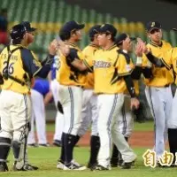 「走著走著就沒錢…」 藍議員參選人嘆國 民黨補助少