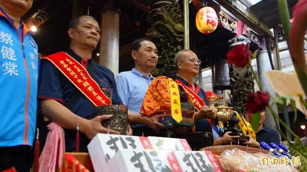 文大宿舍爭議 洪耀福:侯友宜應捐出來當 社宅