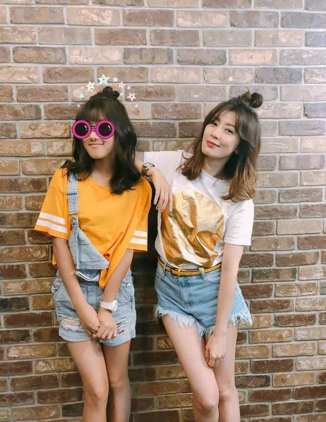 修杰楷親自為賈靜雯大女兒慶生,前夫孫志浩卻毫無表示!