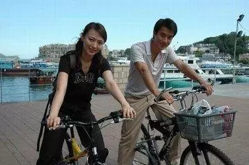 劉愷威妹妹照片曝光,顏值碾壓楊冪!網友:又是一位女神
