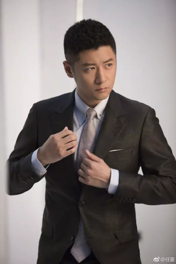 他曾經被林心如嫌棄「長得醜」,因找不到工作當6年老師!如今竟被「孫儷」帶火啦!