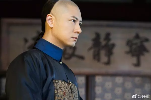他曾經被林心如嫌棄「長得醜」,因找不到工作當6年老師!如今竟被「孫儷」帶火啦!