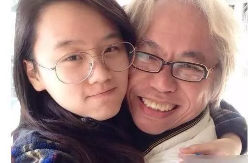 最臭名昭著的6對老夫少妻,最後兩對網友惡心的隔夜飯都吐出來了!