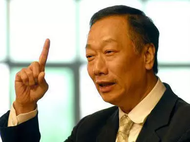 家境清寒的「郭台銘」為何能成為台灣首富?就是因為這「4大關鍵」,看完令人更敬佩了!