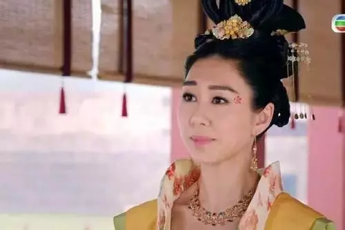 《深宮計》套路滿滿BUG多,依然看得停不下來!