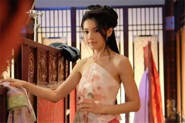 《深宮計》套路滿滿BUG多,依然看得停不下來!