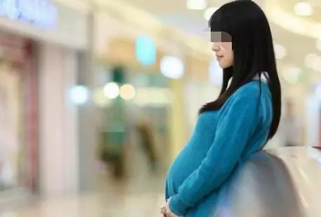 我拒絕小姑子的女兒戶口上我家,婆婆罵我傻,我做一事大家都說好