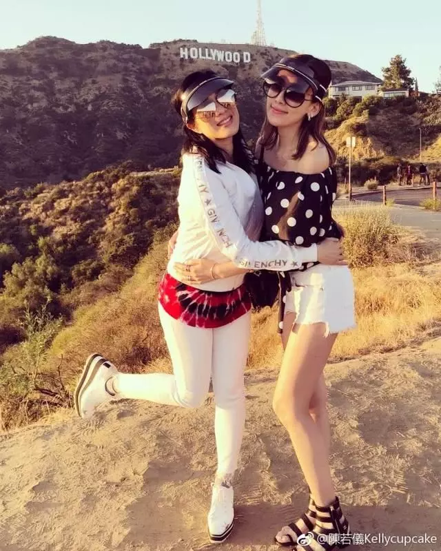 鍾麗緹林志穎兩家合體旅遊,考拉姐妹和kimi全都長大了!