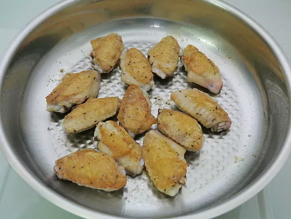 食譜 - 韓式辣燒馬鈴薯雞翅!