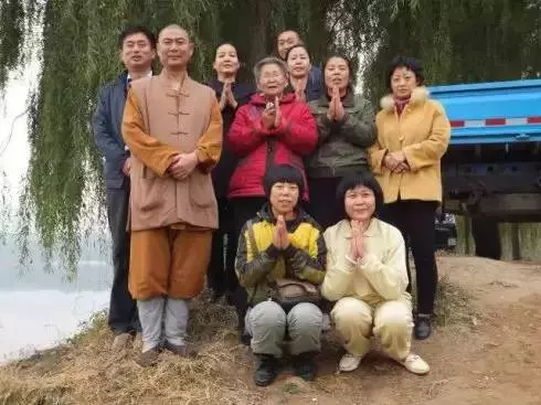 女居士每天念5萬聲佛號,拜佛1000拜,七年後發生了不可思議的變化!!太神奇了!