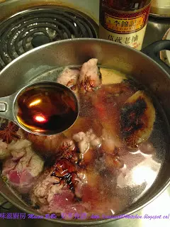 【酒樓飯店】花椒冰糖炆鹹豬手--- 做法簡單!