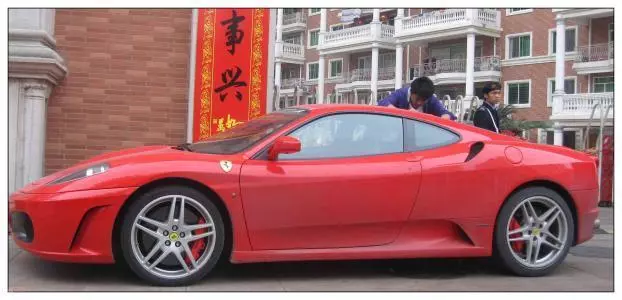 白色車與黑色車的差別原來這麼大,我已經吃虧了!