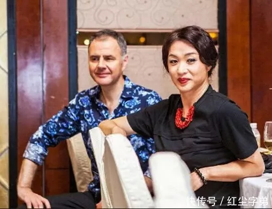 老公無意說出婚後「10幾年沒有親密生活」,金星霸氣回應「一句話」卻讓人不禁羨慕他們!