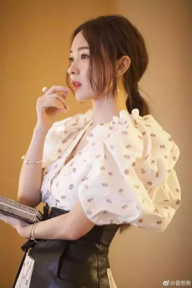 嗯哼媽曾被罵,6年沒戲拍,還未婚先孕「胖到80公斤」...如今狂瘦回春如少女羨煞眾人!