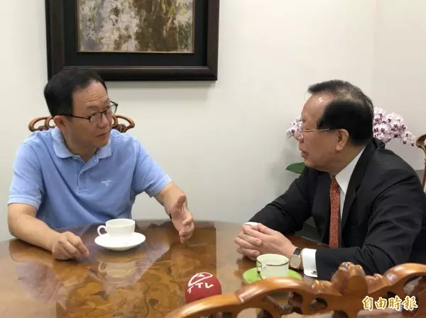 破除不合傳言!馬、郝、丁首度合體 暢聊超過半小時