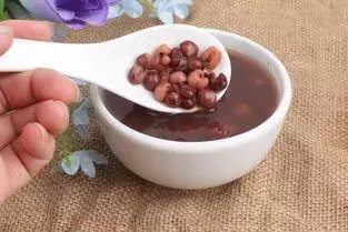 它是濕氣的「死對頭」,每天吃一點,除濕就是這麼簡單!