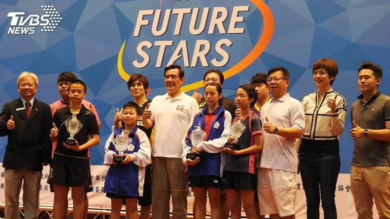 馬英九搭世足熱 勉小朋友效法C羅不怕失敗