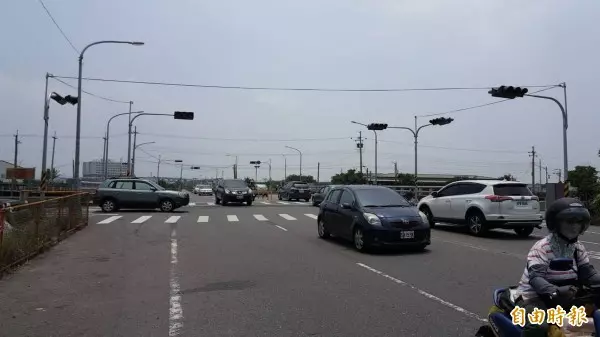 機車族福音!桃園市紅綠燈減秒提前7/2上路